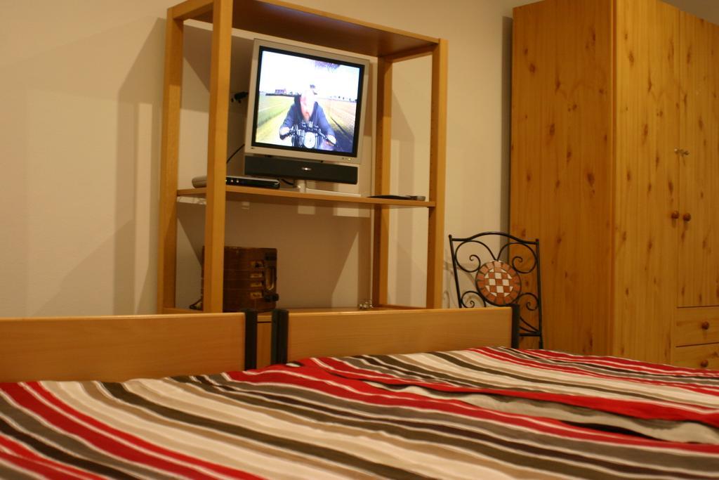 Ferienwohnung Mit Herz Fuer Tiere Kaufbeuren Exterior foto